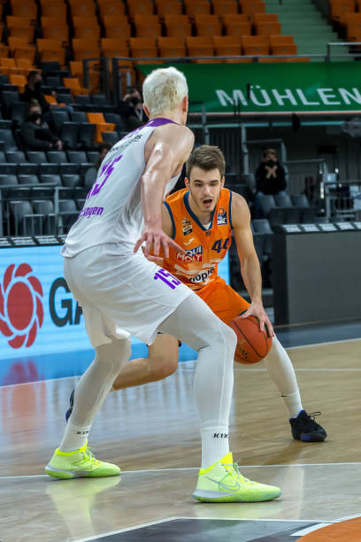 表国足出战 表国足出战