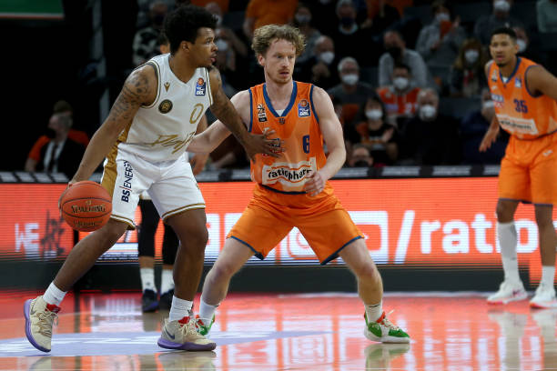 列推进全民 列推进全民